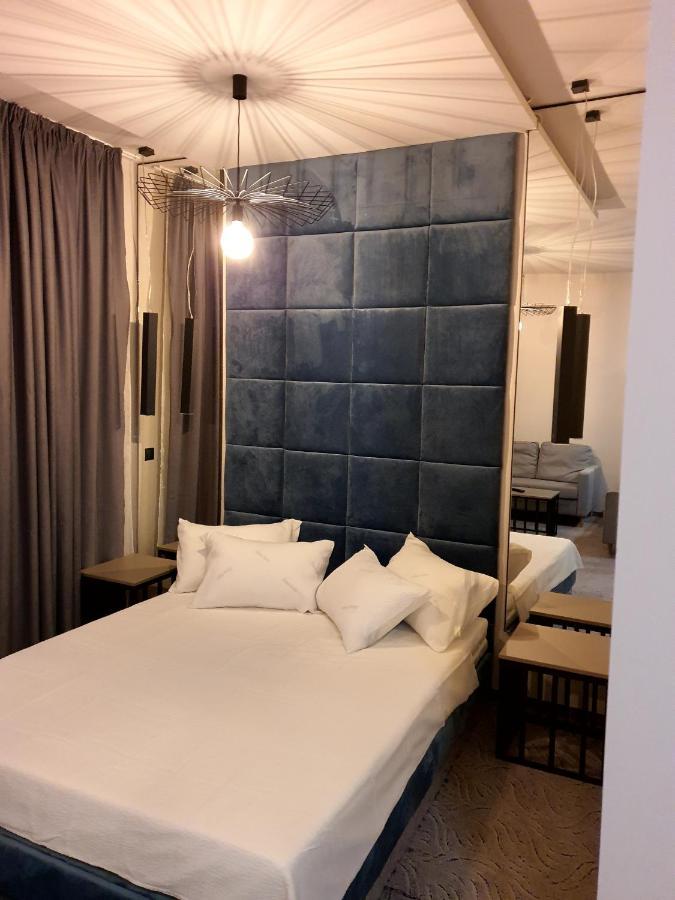 Casa Achim Hotel Baia Mare Bagian luar foto